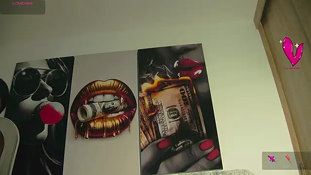 aidaadams online show from October 30, 11:52 am