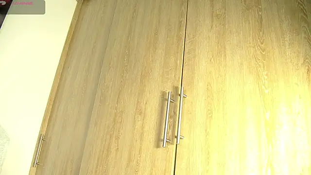 aidaadams online show from November 23, 11:20 am