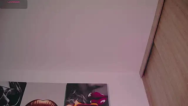 aidaadams online show from September 26, 11:17 am