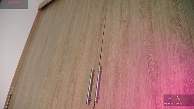 aidaadams online show from November 25, 12:27 pm