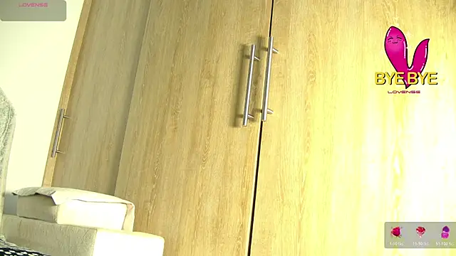 aidaadams online show from November 15, 12:20 pm