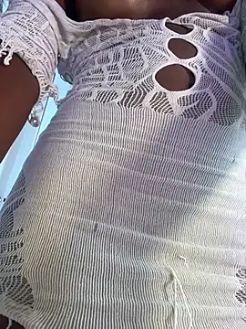 NicholScully online show from March 19, 9:04 pm