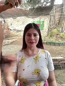 Snapshot of Hotnightsexxx chatting on December 20, 6:11 pm Hotnightsexxx online show from December 20, 6:11 pm