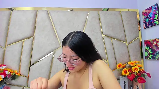 Kloe Candy1 online show from November 15, 4:38 am