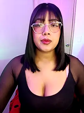 AlexaKimm online show from September 13, 3:56 pm