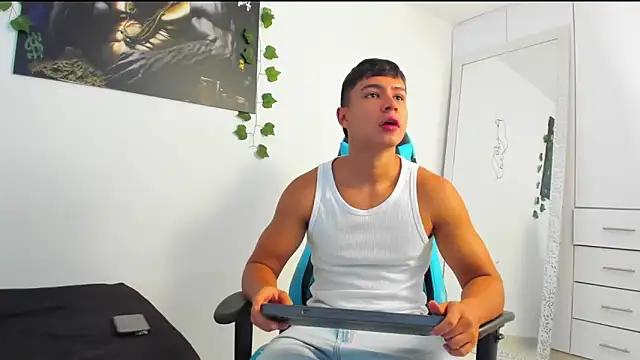 Snapshot of Bray_Kevin chatting on March 2, 4:36 pm Bray Kevin online show from March 2, 4:36 pm