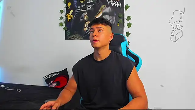 Snapshot of Bray_Kevin chatting on March 18, 10:15 pm Bray Kevin online show from March 18, 10:15 pm