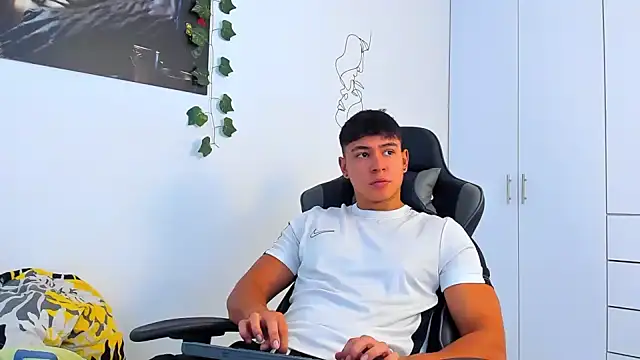 Bray Kevin online show from December 16, 6:23 pm