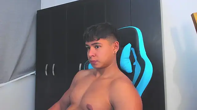 Bray Kevin online show from December 22, 9:04 pm