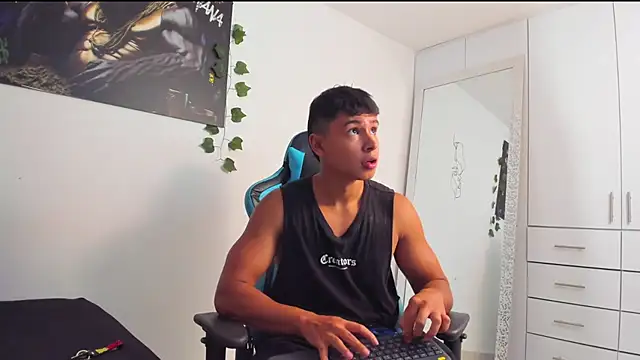 Snapshot of Bray_Kevin chatting on February 26, 1:03 am Bray Kevin online show from February 26, 1:03 am