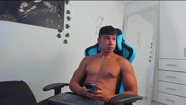 Snapshot of Bray_Kevin chatting on February 28, 4:53 pm Bray Kevin online show from February 28, 4:53 pm