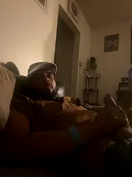 Snapshot of MrDickUdown24_7 chatting on October 10, 7:20 am MrDickUdown24 7 online show from October 10, 7:20 am