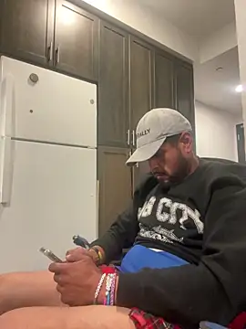 Snapshot of MrDickUdown24_7 chatting on February 15, 7:57 pm MrDickUdown24 7 online show from February 15, 7:57 pm