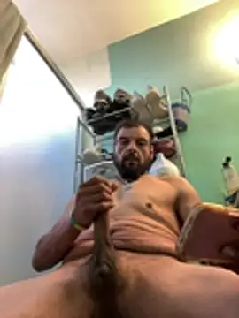 Snapshot of MrDickUdown24_7 chatting on January 7, 5:18 pm MrDickUdown24 7 online show from January 7, 5:18 pm