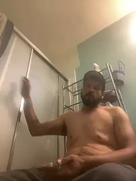 Snapshot of MrDickUdown24_7 chatting on November 4, 1:09 am MrDickUdown24 7 online show from November 4, 1:09 am