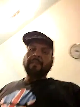 Snapshot of MrDickUdown24_7 chatting on January 26, 1:20 am MrDickUdown24 7 online show from January 26, 1:20 am