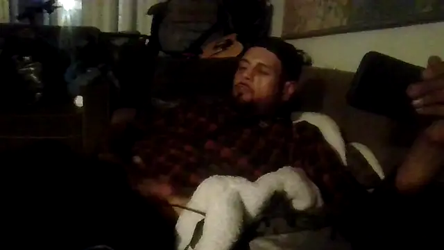 Snapshot of MrDickUdown24_7 chatting on February 10, 7:51 am MrDickUdown24 7 online show from February 10, 7:51 am