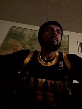 Snapshot of MrDickUdown24_7 chatting on January 8, 11:05 am MrDickUdown24 7 online show from January 8, 11:05 am