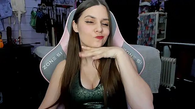 Snapshot of Stroynyash chatting on March 6, 10:58 pm Stroynyash online show from March 6, 10:58 pm