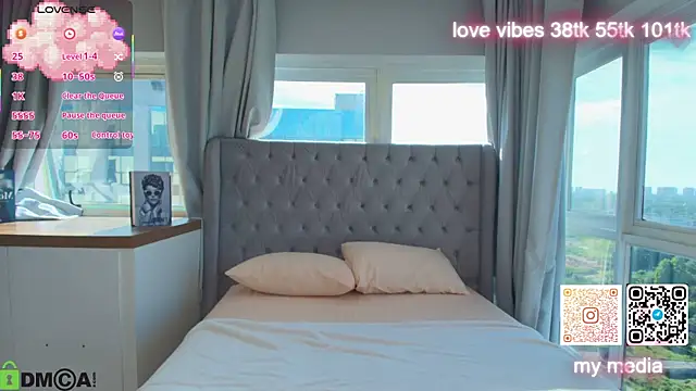 Tracy-Taylor online show from February 25, 7:14 pm