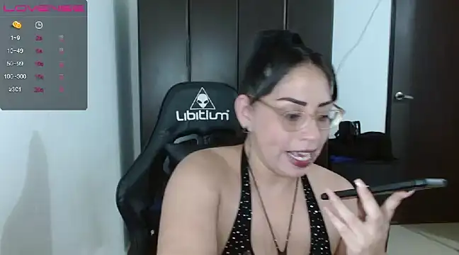 Snapshot of natashasmithe chatting on February 3, 1:09 am natashasmithe online show from February 3, 1:09 am