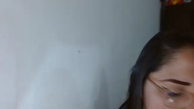 Snapshot of natashasmithe chatting on October 23, 1:59 am natashasmithe online show from October 23, 1:59 am