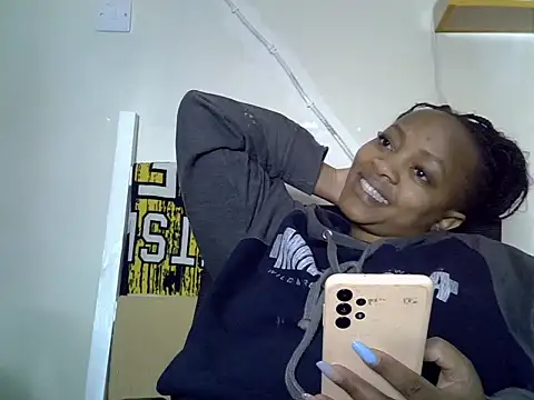 Snapshot of Brown_sexy chatting on November 14, 7:50 pm Brown sexy online show from November 14, 7:50 pm