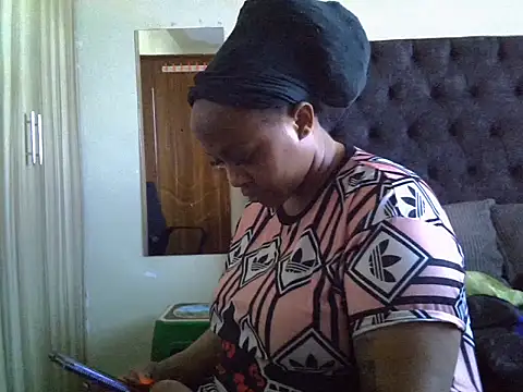 Brown sexy online show from March 27, 1:23 pm