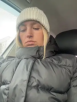 StasyWood online show from February 20, 6:19 am