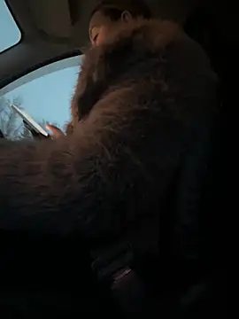 Snapshot of StasyWood chatting on November 27, 2:01 am StasyWood online show from November 27, 2:01 am