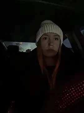 Snapshot of StasyWood chatting on November 7, 1:10 am StasyWood online show from November 7, 1:10 am