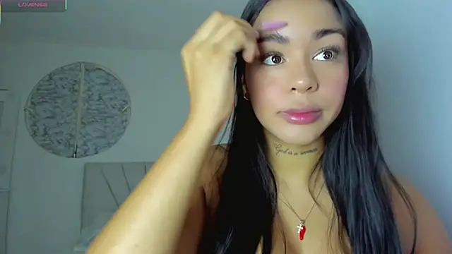 Snapshot of IsabelaVanegas_ chatting on October 30, 2:36 pm IsabelaVanegas  online show from October 30, 2:36 pm