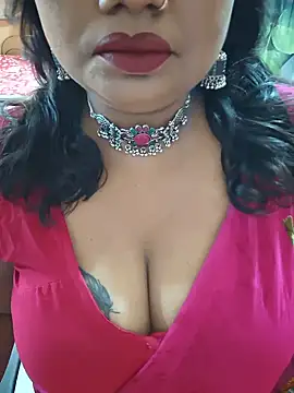 Snapshot of YR-SHIVANI chatting on July 12, 5:41 am YR-SHIVANI online show from July 12, 5:41 am