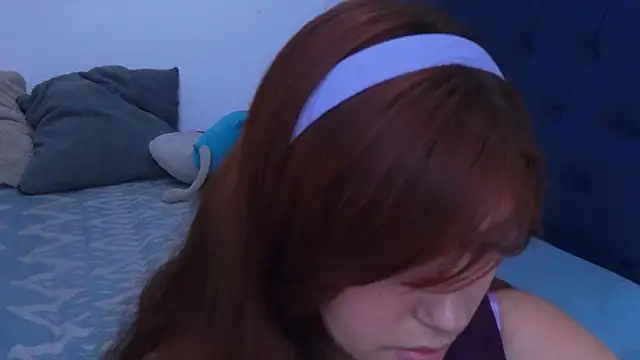 AliciaBasch online show from November 1, 2:51 am