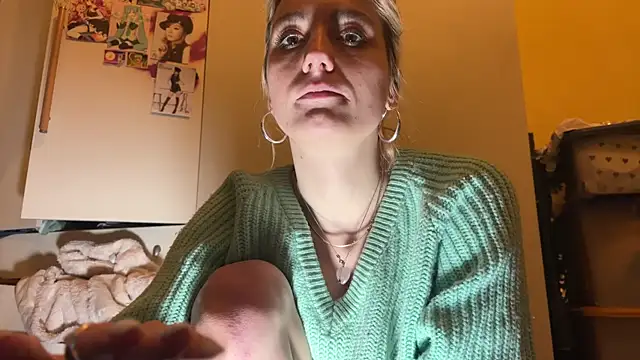 Monicbabe online show from November 11, 4:46 pm