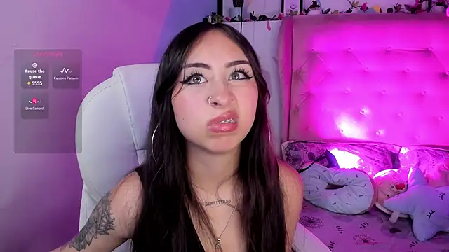  cloe martinez online show from March 9, 12:10 am