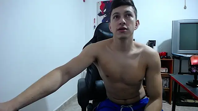 Snapshot of Iam_yourbabyprincess_XD chatting on November 12, 8:12 pm Iam yourbabyprincess XD online show from November 12, 8:12 pm