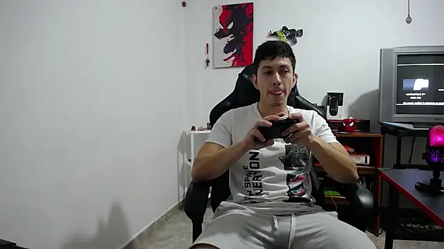 Snapshot of Iam_yourbabyprincess_XD chatting on October 24, 3:16 am Iam yourbabyprincess XD online show from October 24, 3:16 am