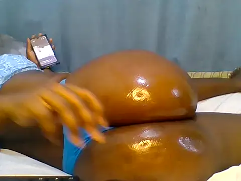 Creamypussy21 online show from March 26, 12:09 am