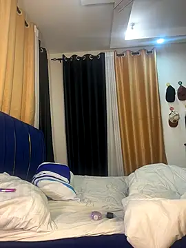 Snapshot of t-Booty_risky_ chatting on November 3, 6:00 pm t-Booty risky online show from November 3, 6:00 pm