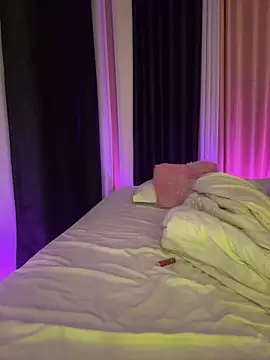 t-Booty risky  online show from March 22, 10:11 pm