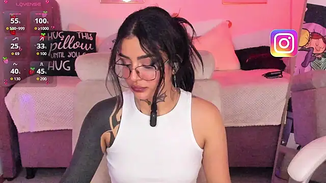 Hinataw33d01 online show from November 26, 1:38 am