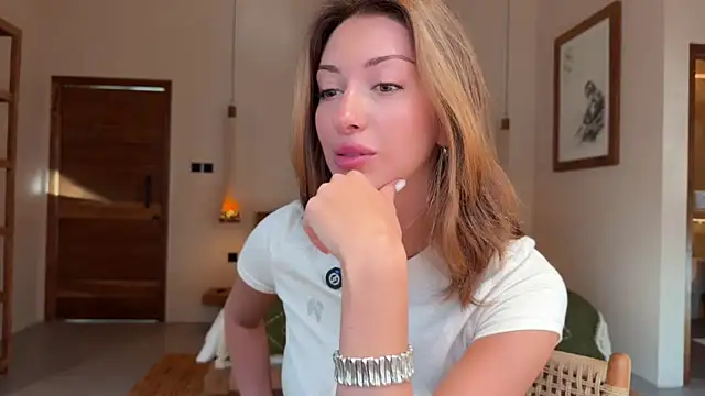 Snapshot of Monika_Taylor17 chatting on July 18, 11:57 pm Monika Taylor17 online show from July 18, 11:57 pm