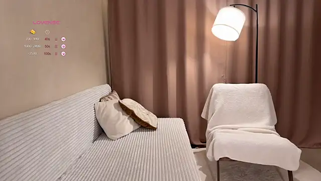 Snapshot of Monika_Taylor17 chatting on July 11, 7:03 pm Monika Taylor17 online show from July 11, 7:03 pm