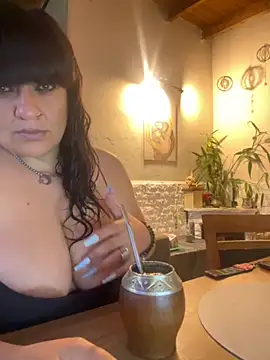 Sensualmente333 online show from November 6, 11:36 am