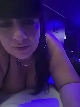 Sensualmente333 online show from June 7, 10:15 pm