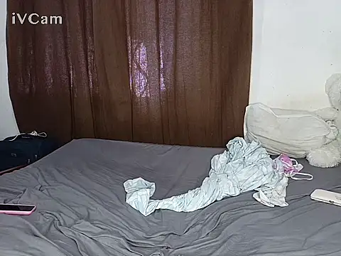 Horny wifey254 online show from October 15, 12:46 pm