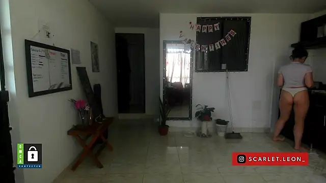 Scarletleon77 online show from February 16, 4:16 pm