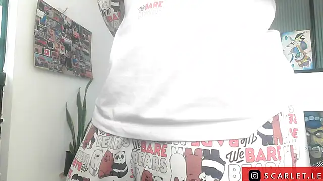 Snapshot of Scarletleon77 chatting on November 25, 1:55 pm Scarletleon77 online show from November 25, 1:55 pm