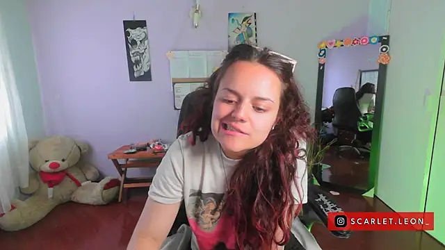 Scarletleon77 online show from March 3, 4:58 pm